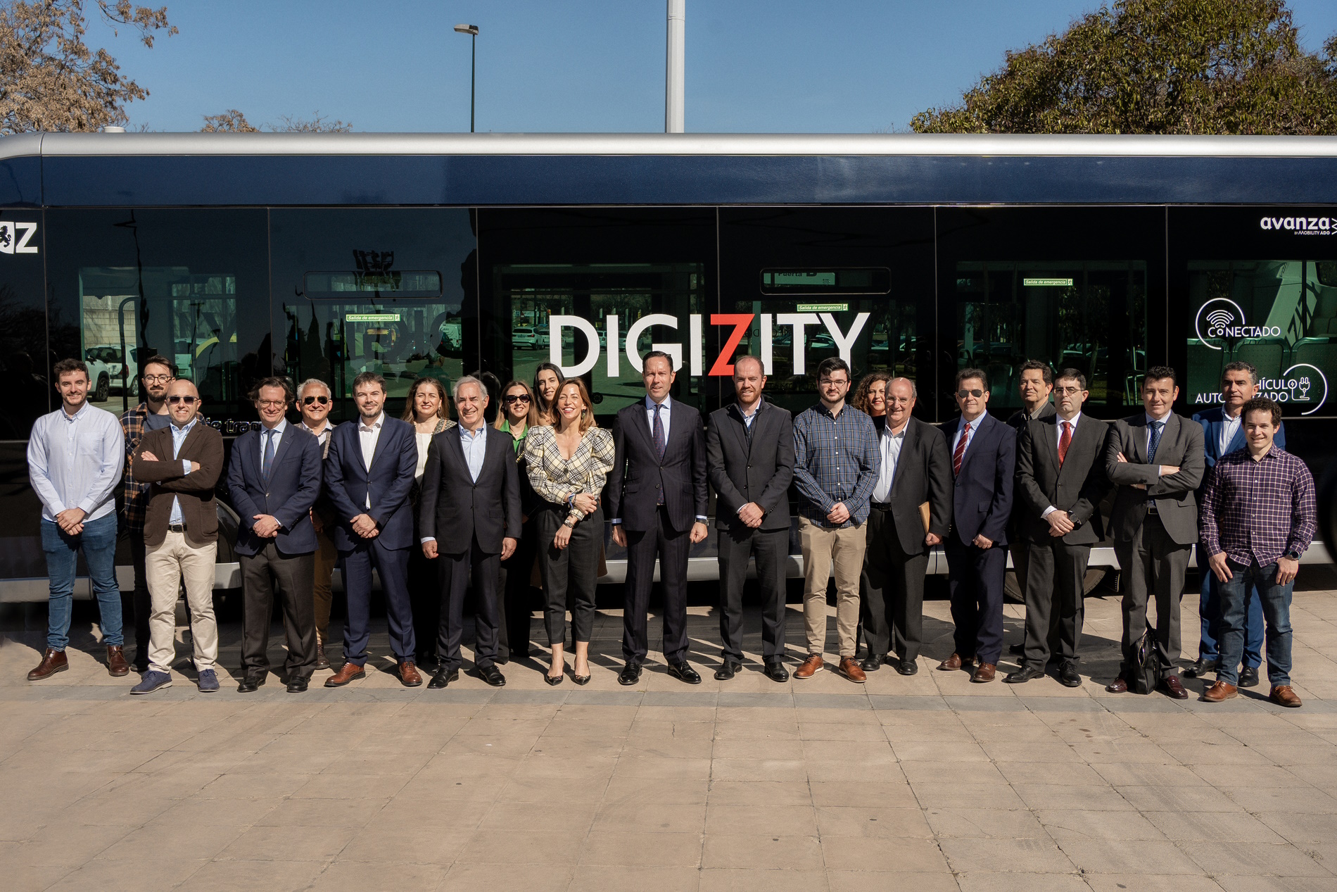 Zaragoza, laboratorio de pruebas para el desarrollo del autobús inteligente y conectado del proyecto Digizity