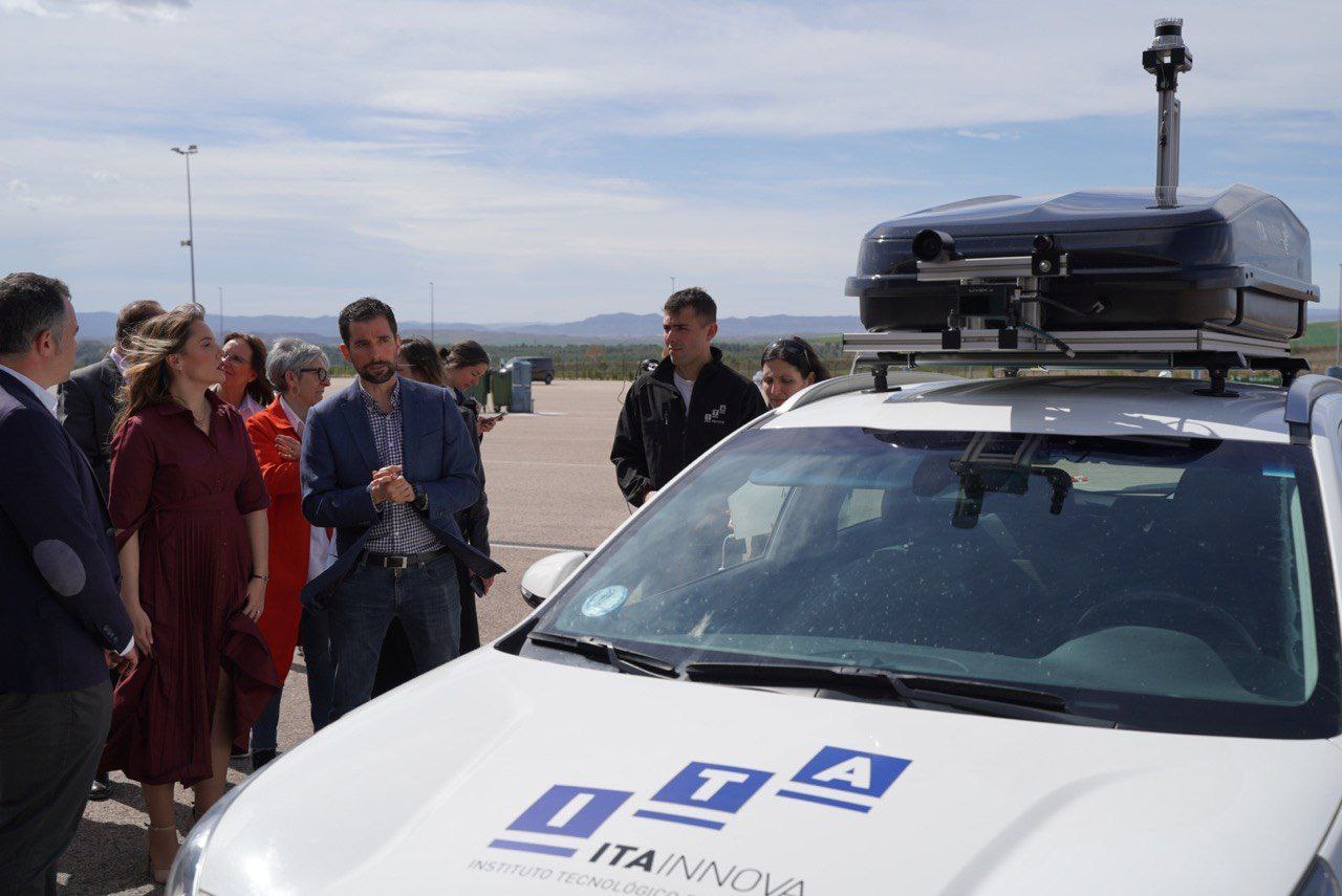 Avanza la implantación de la Red 5G de Motorland y el vehículo sensorizado y conectado ya circula en pruebas