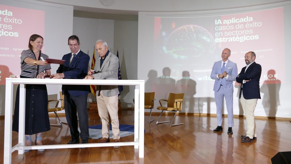 La Alianza +STEAM se firma en el ITA con los clústeres.