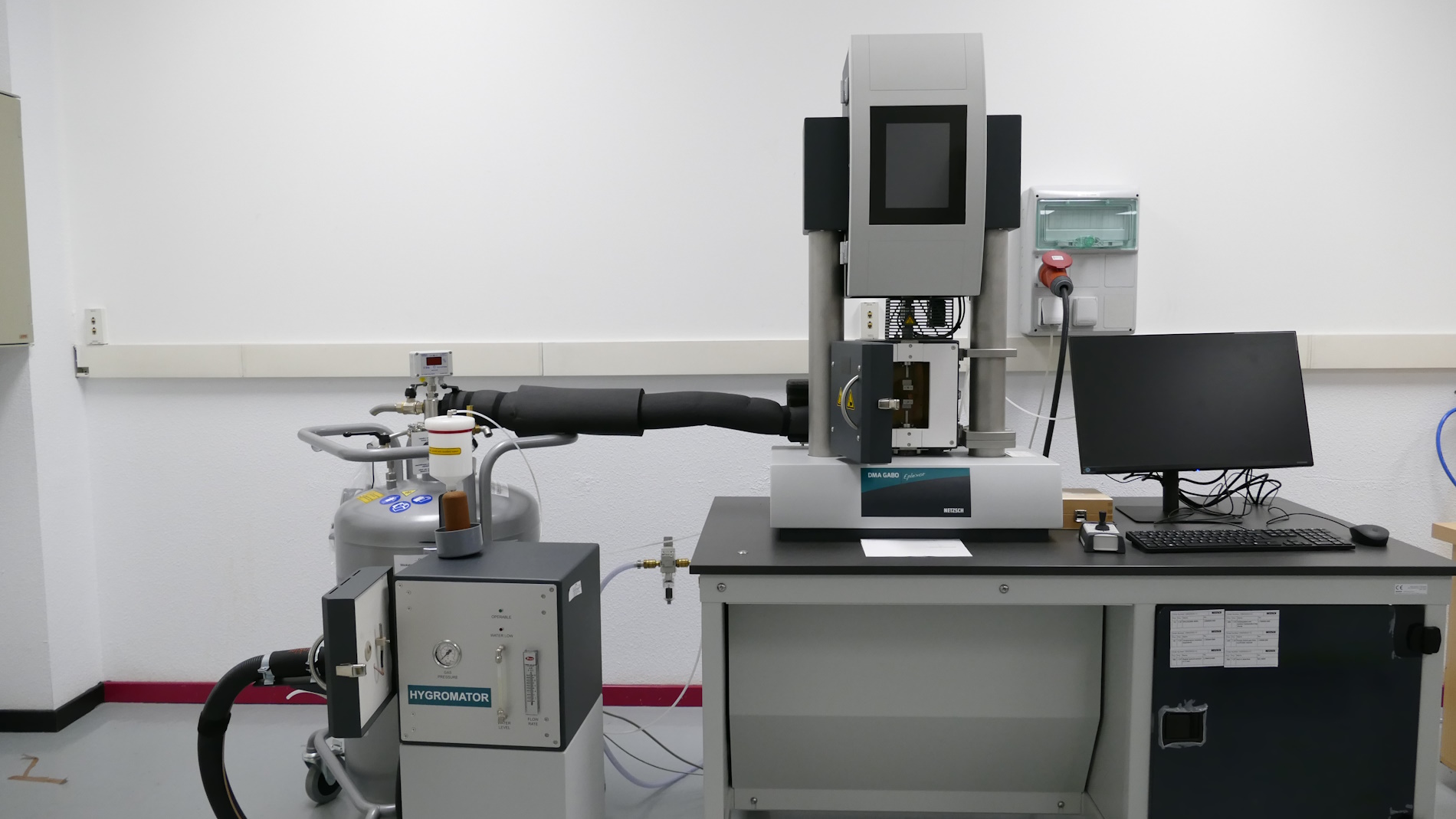 El ITA adquiere un analizador dinámico mecánico para su laboratorio de Materiales